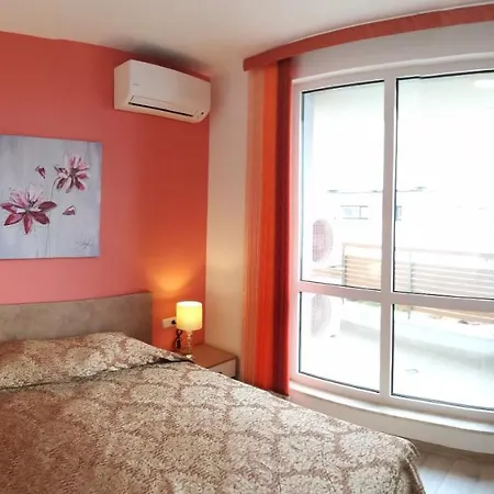 Las Brisas C12 Apartment *